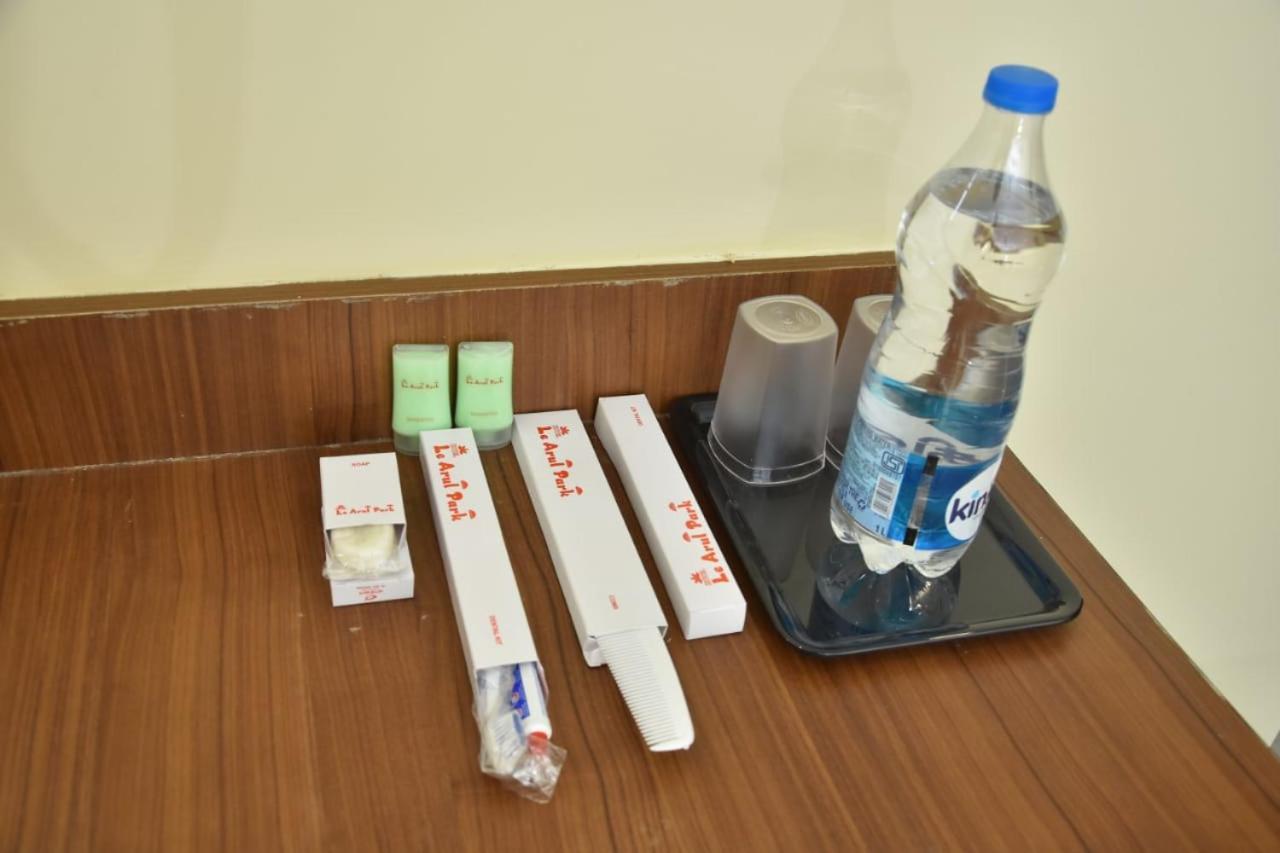 Le Arul Park Hotel Karaikal Bagian luar foto