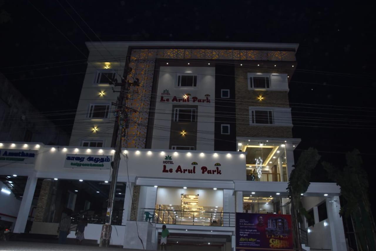 Le Arul Park Hotel Karaikal Bagian luar foto